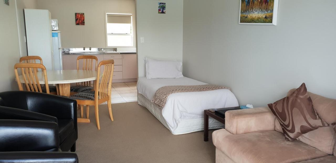 Whangaroa Lodge Motel Luaran gambar